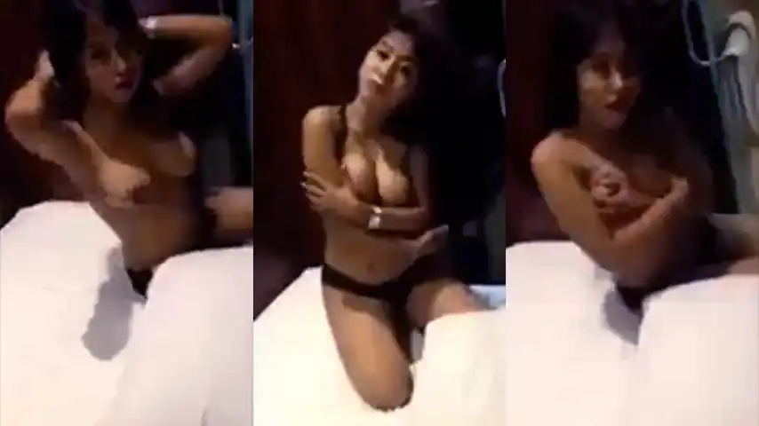 Tante Nisa Bugil Godain Om-om